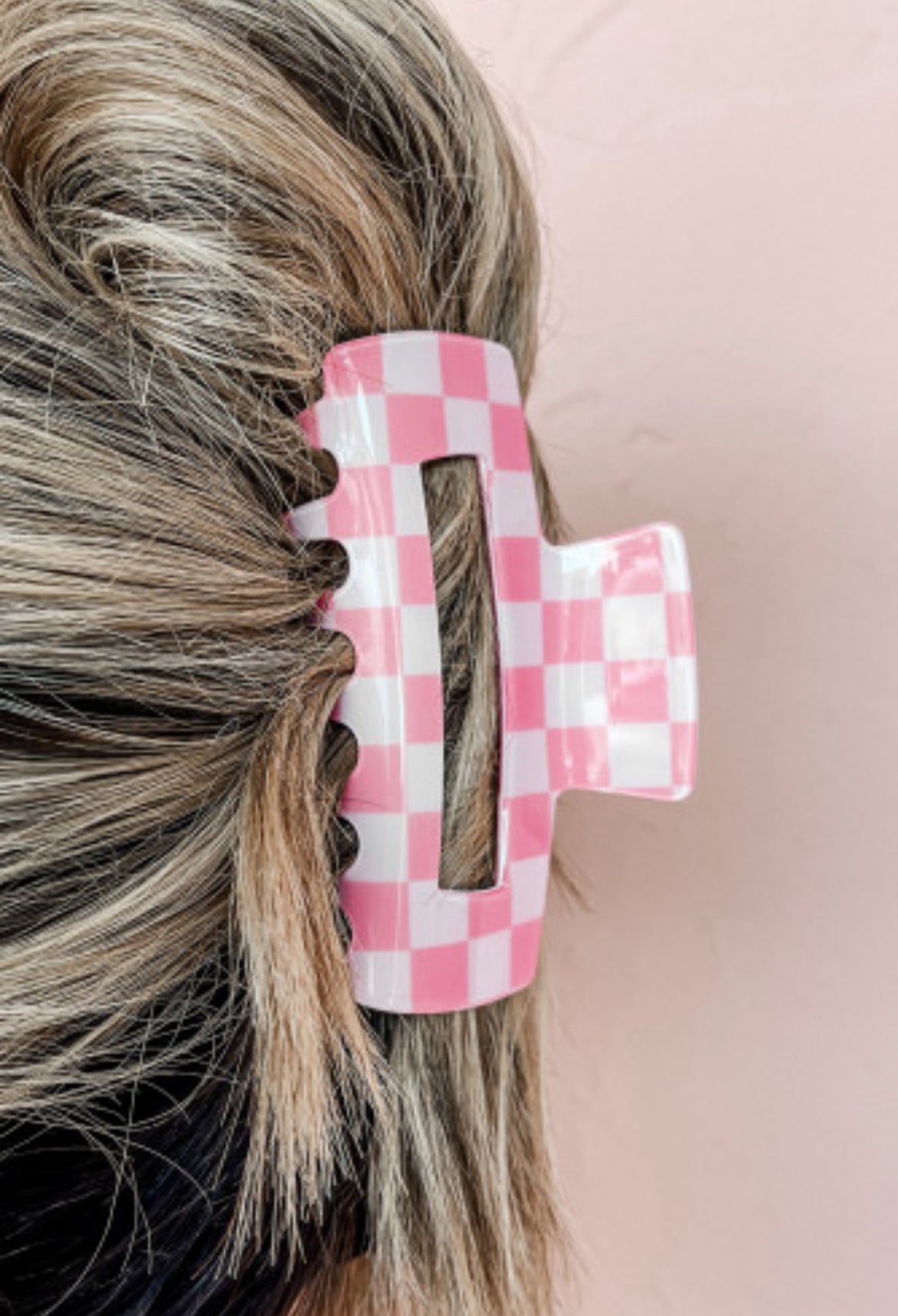 Sachet Pink Checkered Print Hollow Out Hair Clip