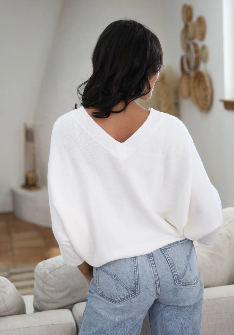 Nostalgia ONE SIZE V NECK DOLMAN SLEEVE PULLOVER SWEATER | IVORY