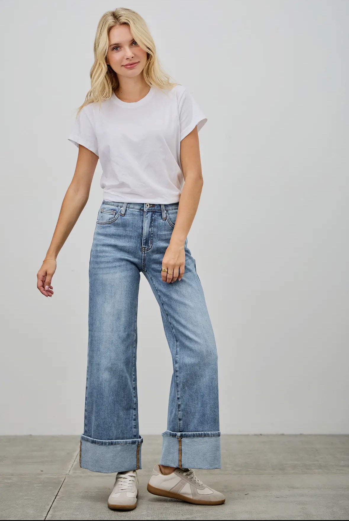 Rise Cuffed Jeans with Stretch