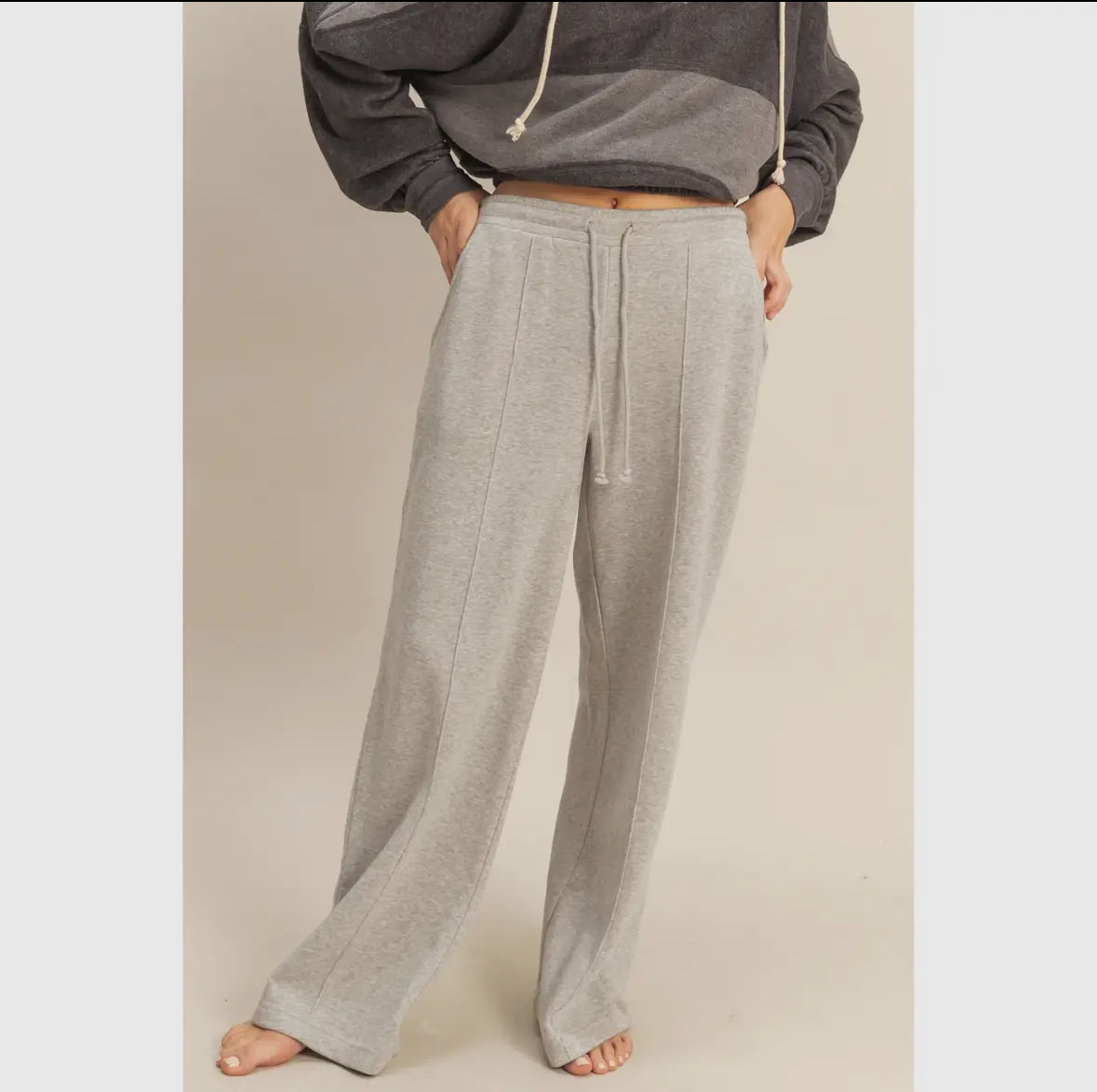 High-Waist Drawstring
Pintuck Pants