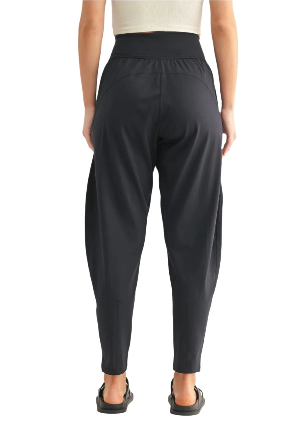 Monk b Buttersoft Venice FlowBarrel Active Pants