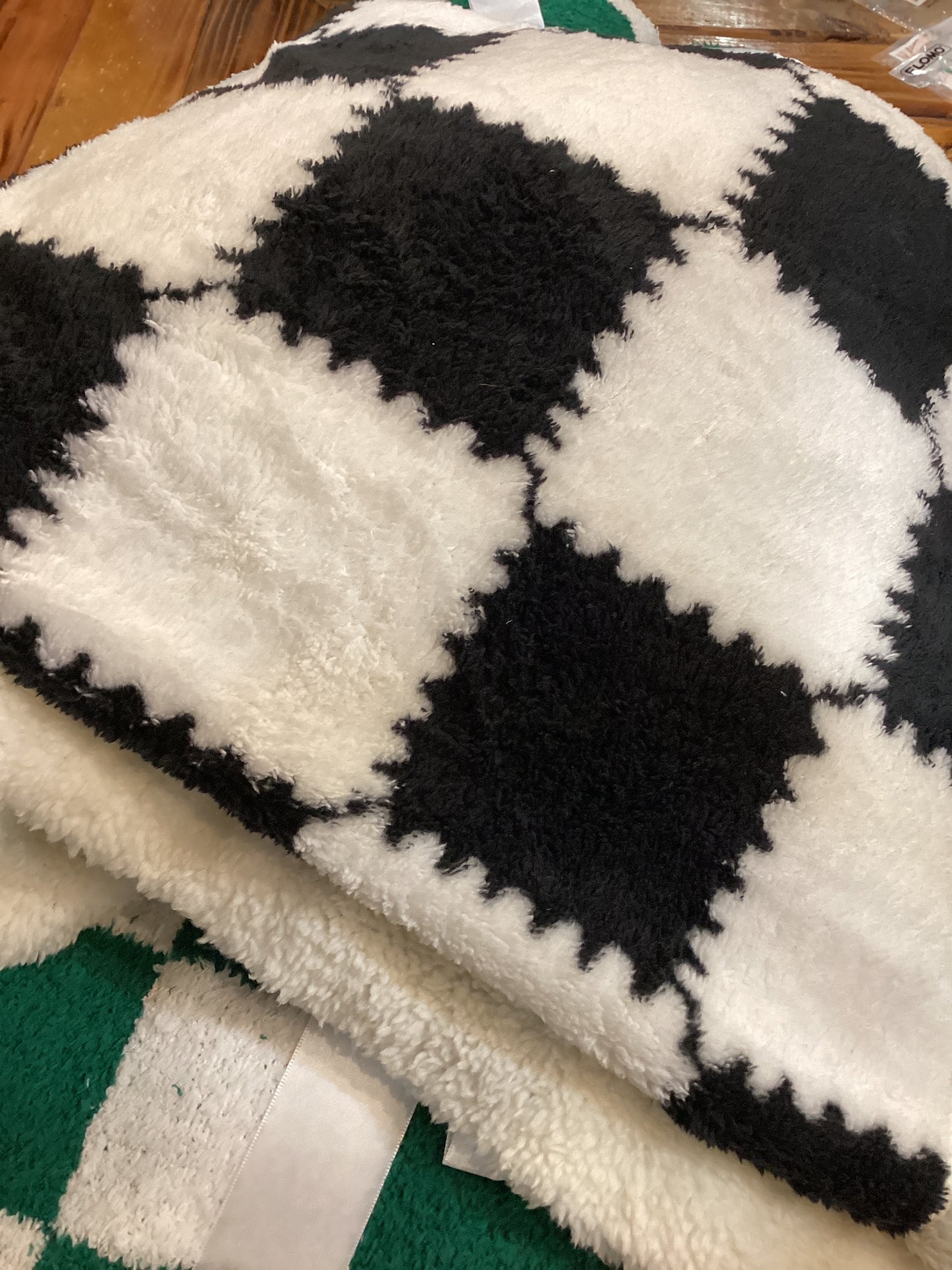 Checkered Throw Blanket