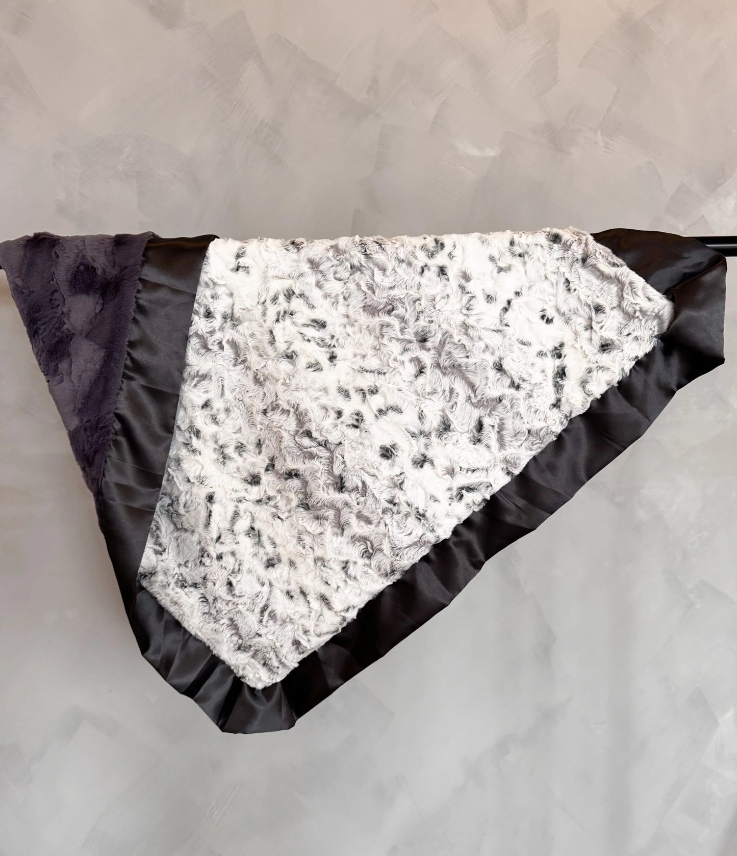 Rockin Royalty Minky Snowy Owl Baby Blanket