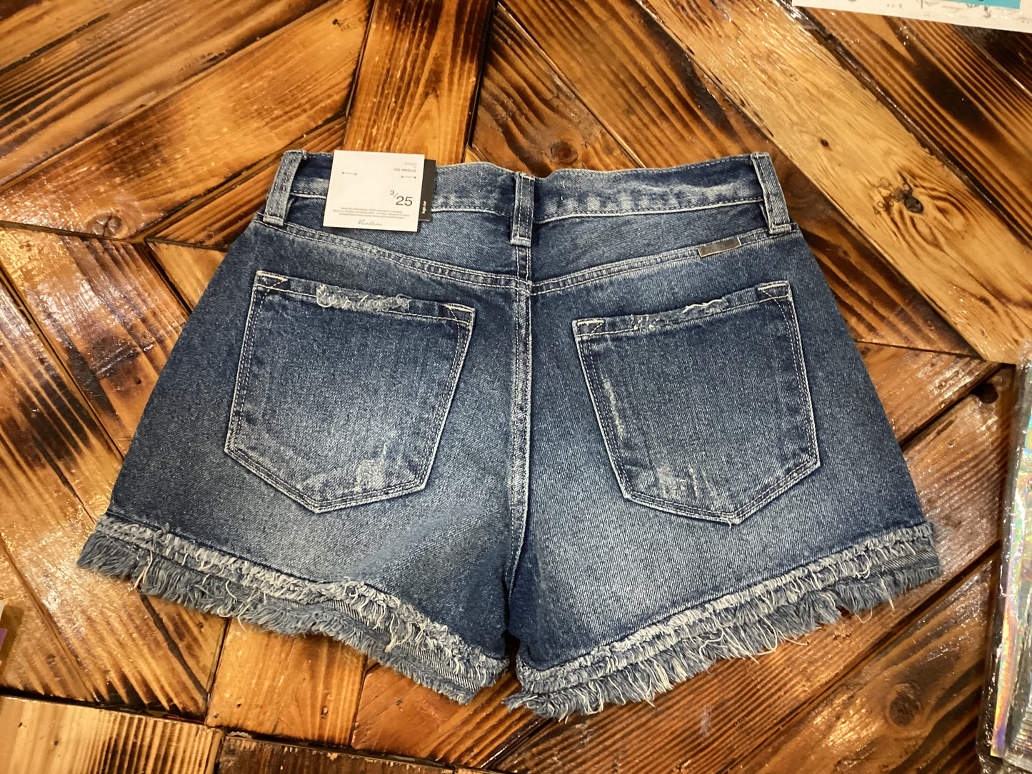 KanCan SASHA HIGH RISE FRAY HEM SHORTS