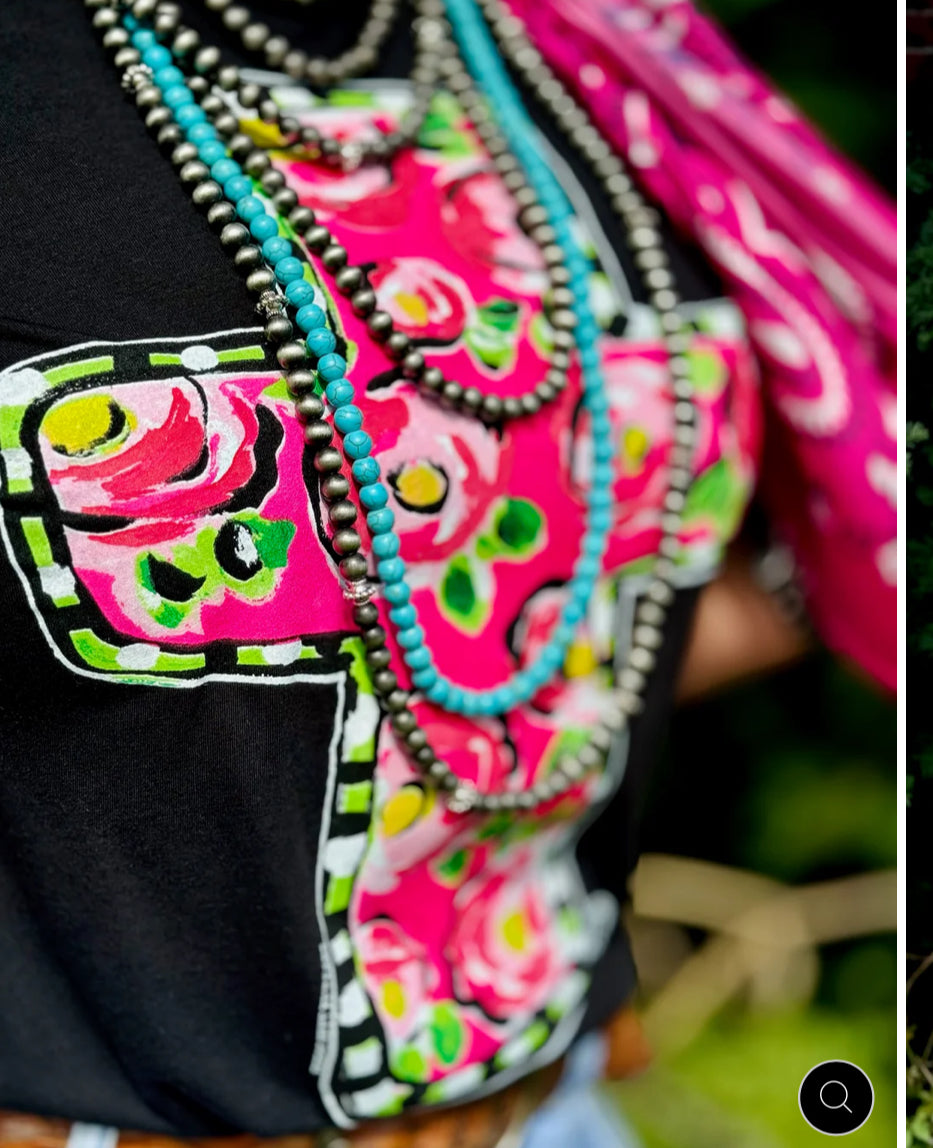 TEXAS TRUE THREADS
Callie Ann Stelter Pink Floral Cross Tee