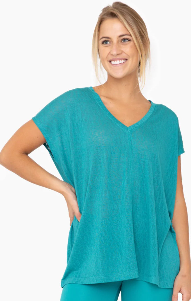 Mono B BUTTERSOFT MODAL BLEND CLASSIC V-NECK TEE