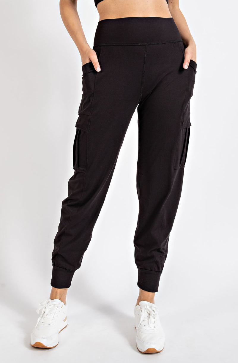 RAE MODE BUTTER JOGGER WITH SIDE CARGO POCKETS