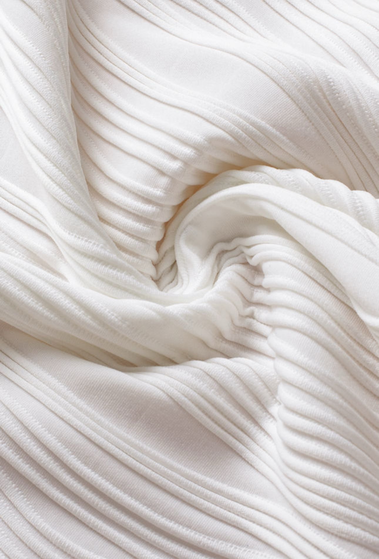 White Solid Color Textured V Neck Short Sleeve