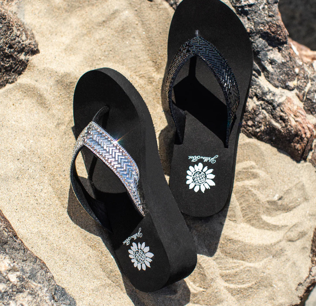 Silvyn Wedge Sandal
GENUINE LEATHER