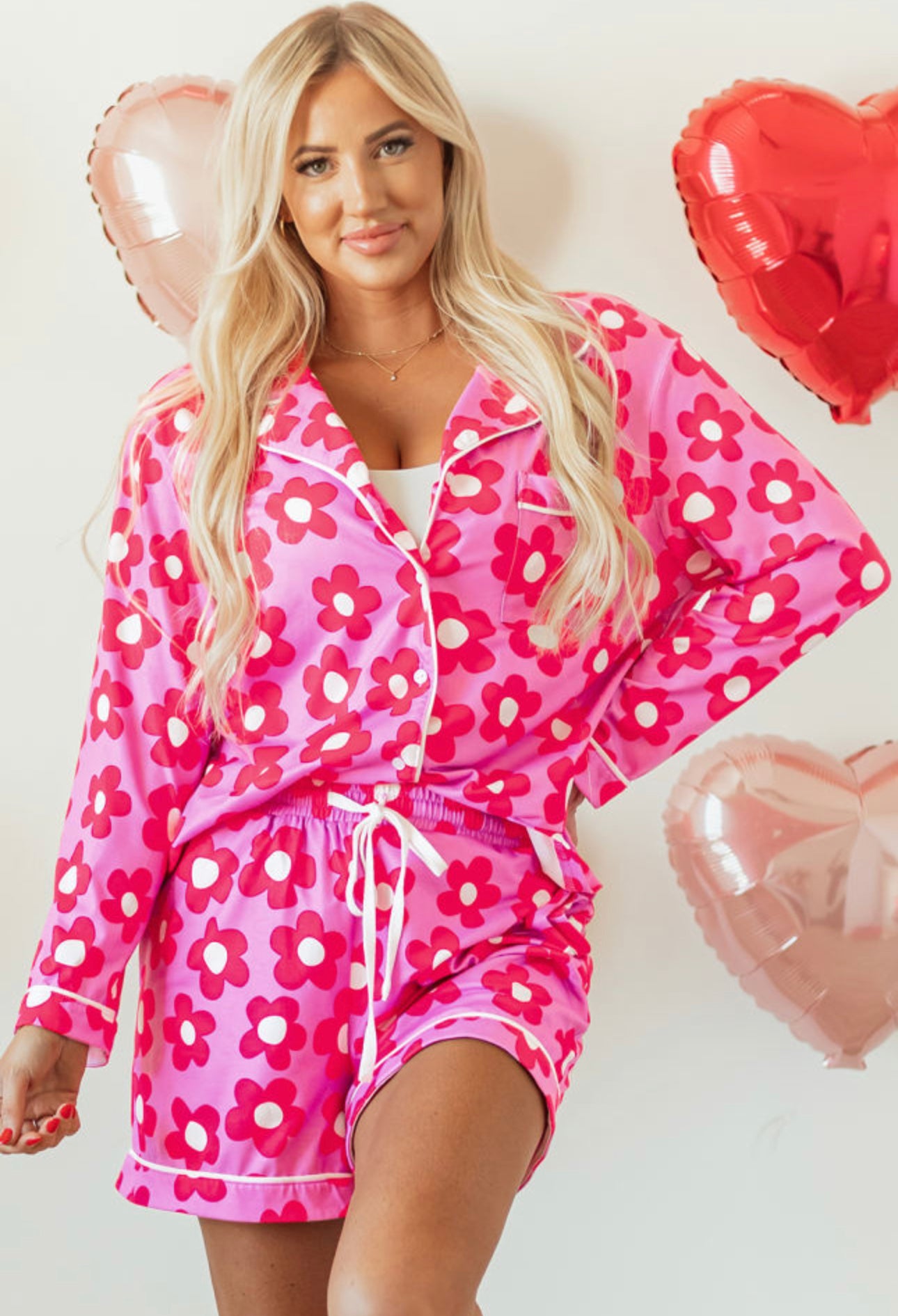 Pink Flower Print Long Sleeve Shirt Shorts Pajamas Set – Floatin'T Boutique, image size:1290x1891