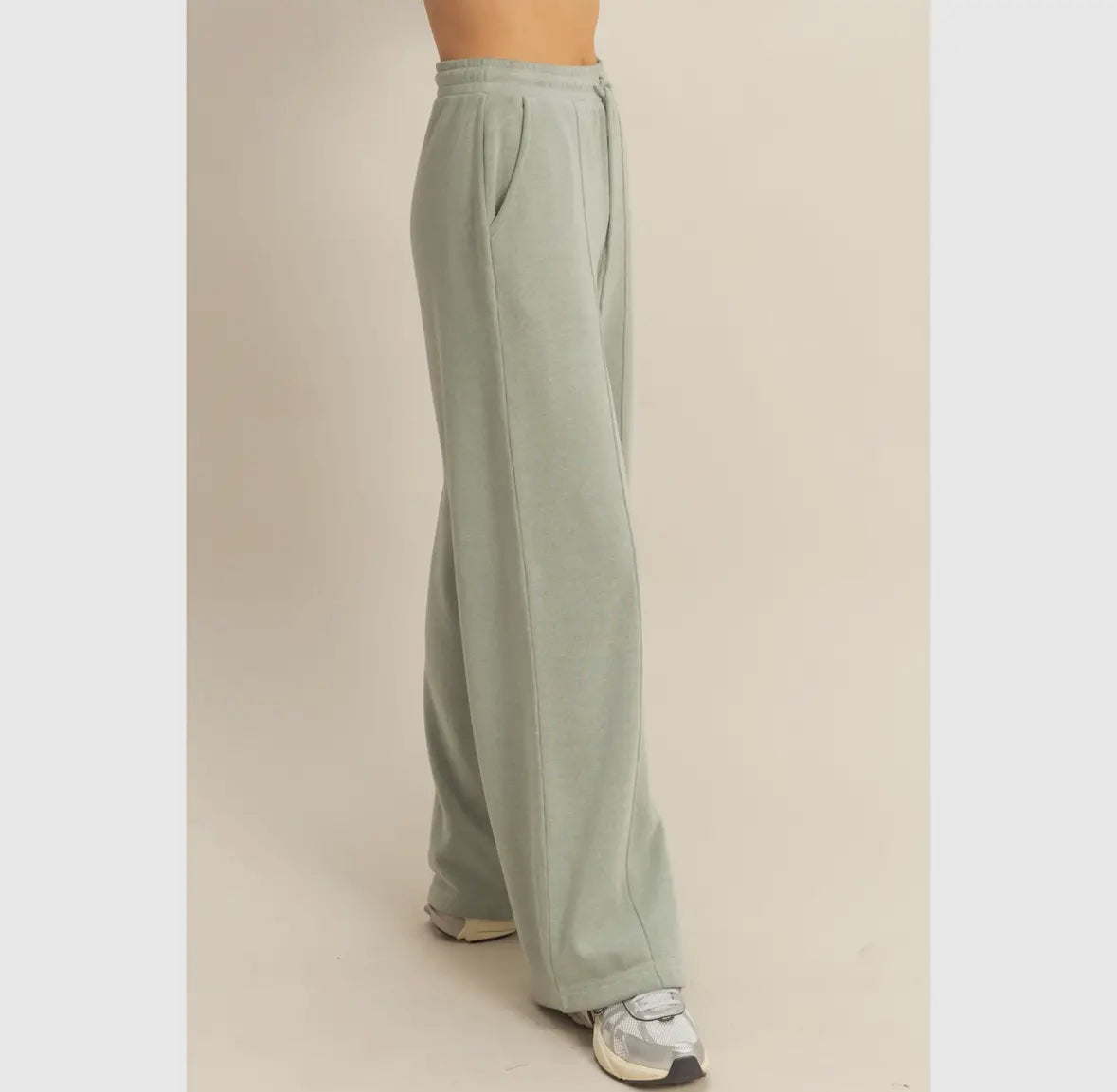 High-Waist Drawstring
Pintuck Pants