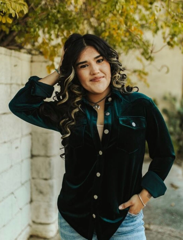 LUCKY AND BLESSED Crushed Emerald Green Velvet Button Down Collared Long Sleeve Shirt