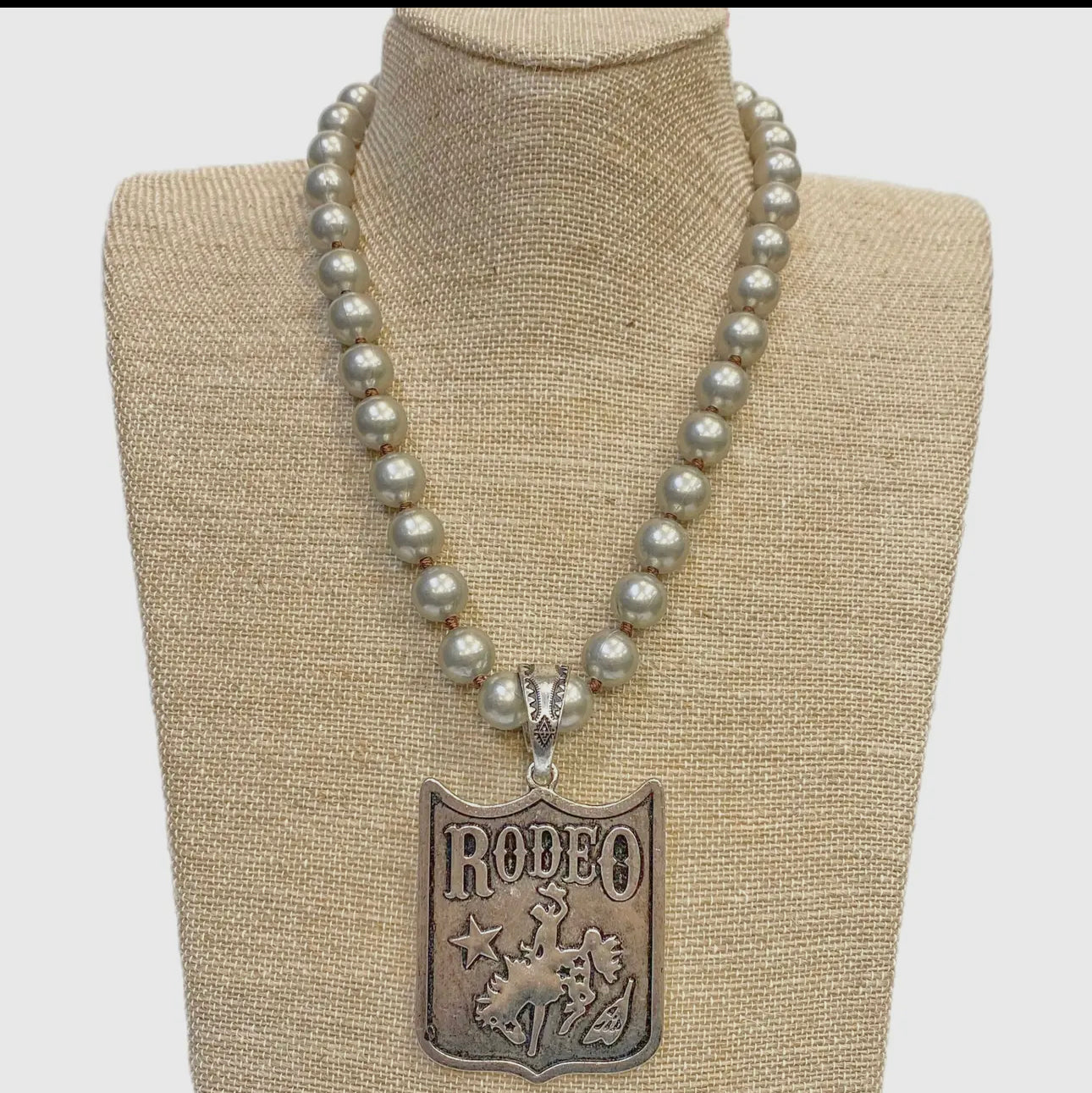 The Rodeo Pendant Necklace
