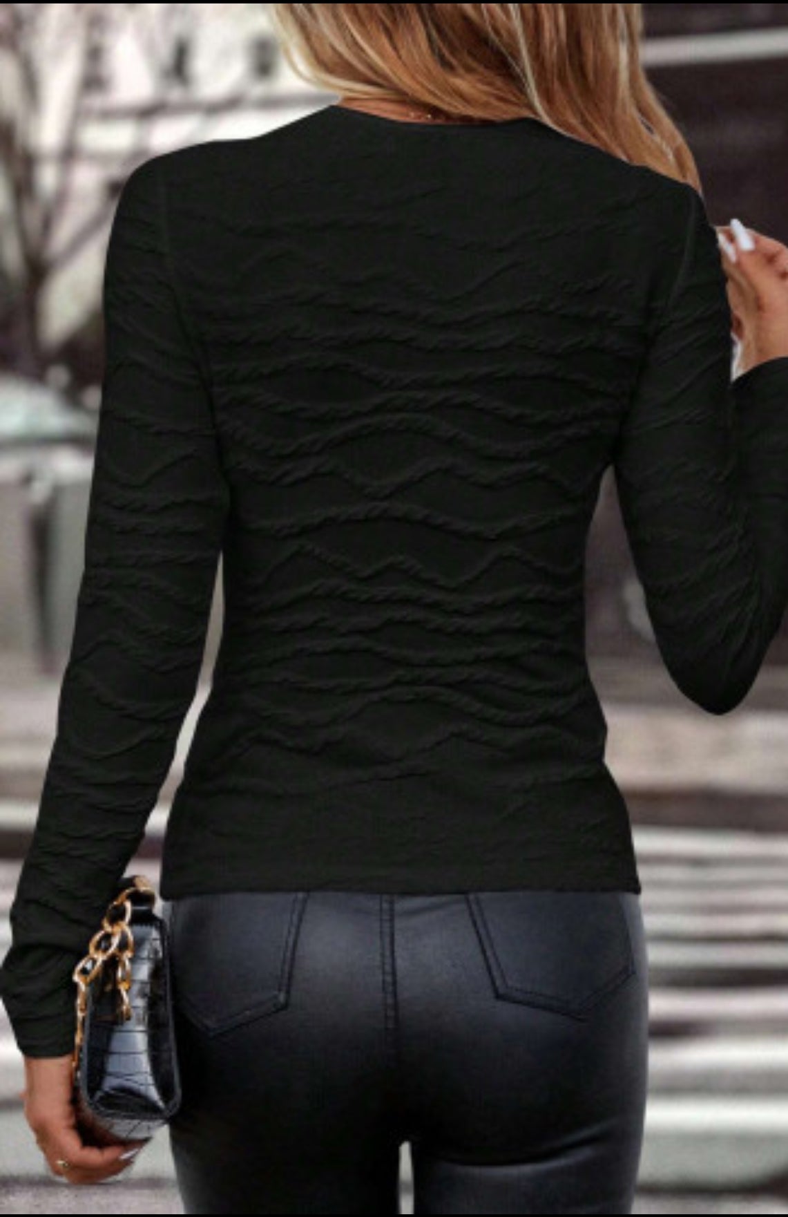 Black Solid Wavy Textured Slim Fit Long Sleeve T Shirt