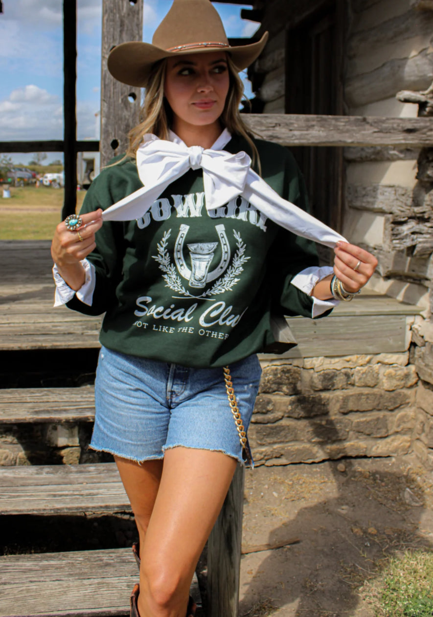 COWGIRL SOCIAL CLUB CREWNECK