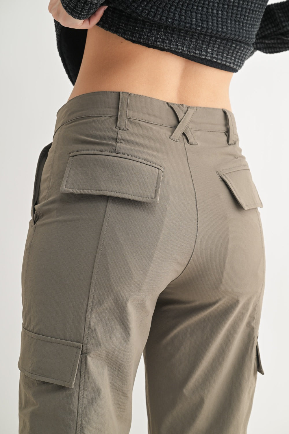 Mono B MID-RISE WIDE LEG CARGO PANTS