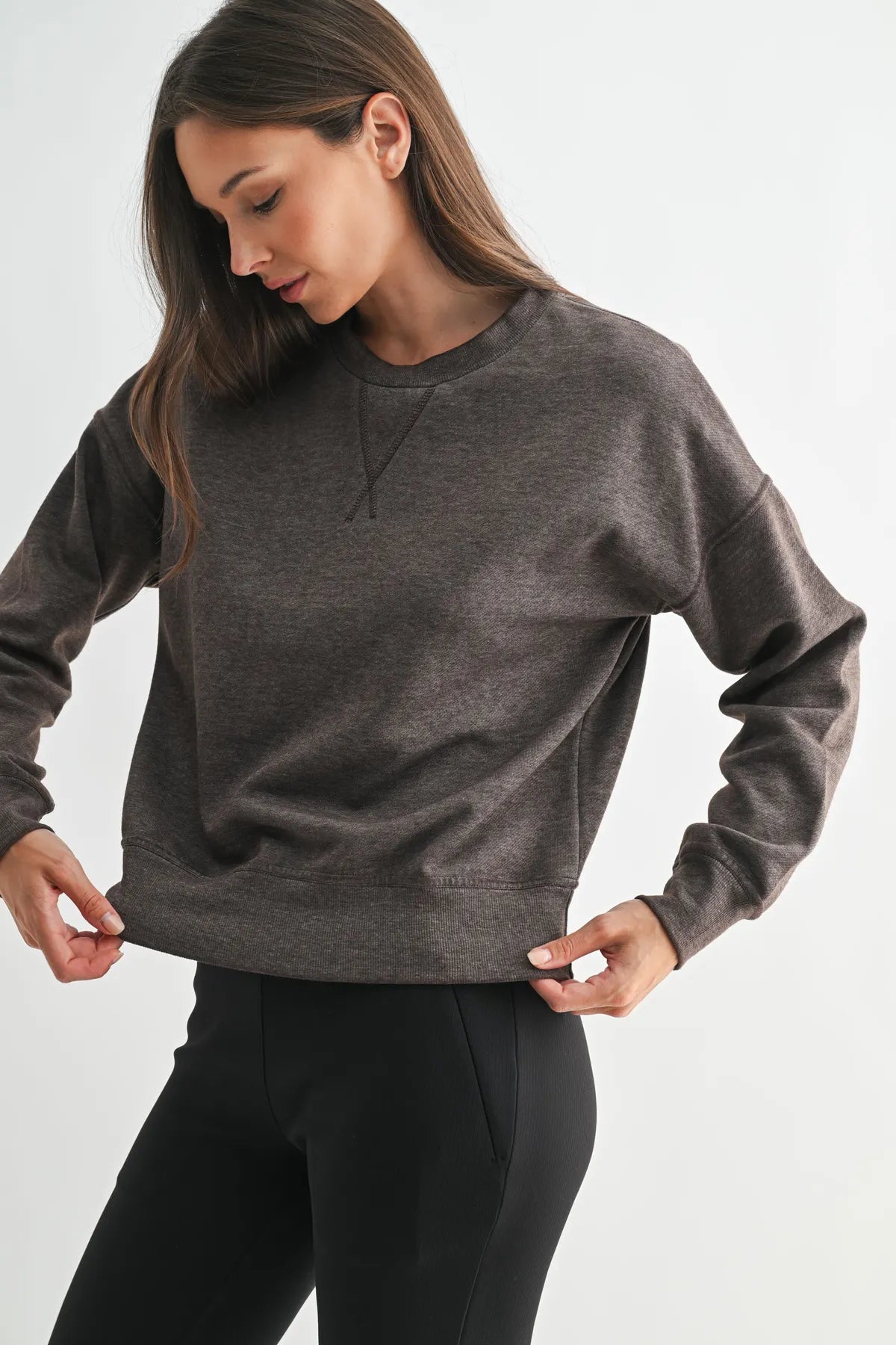 Monob BURNED OUT CREWNECK SWEATER black or brown