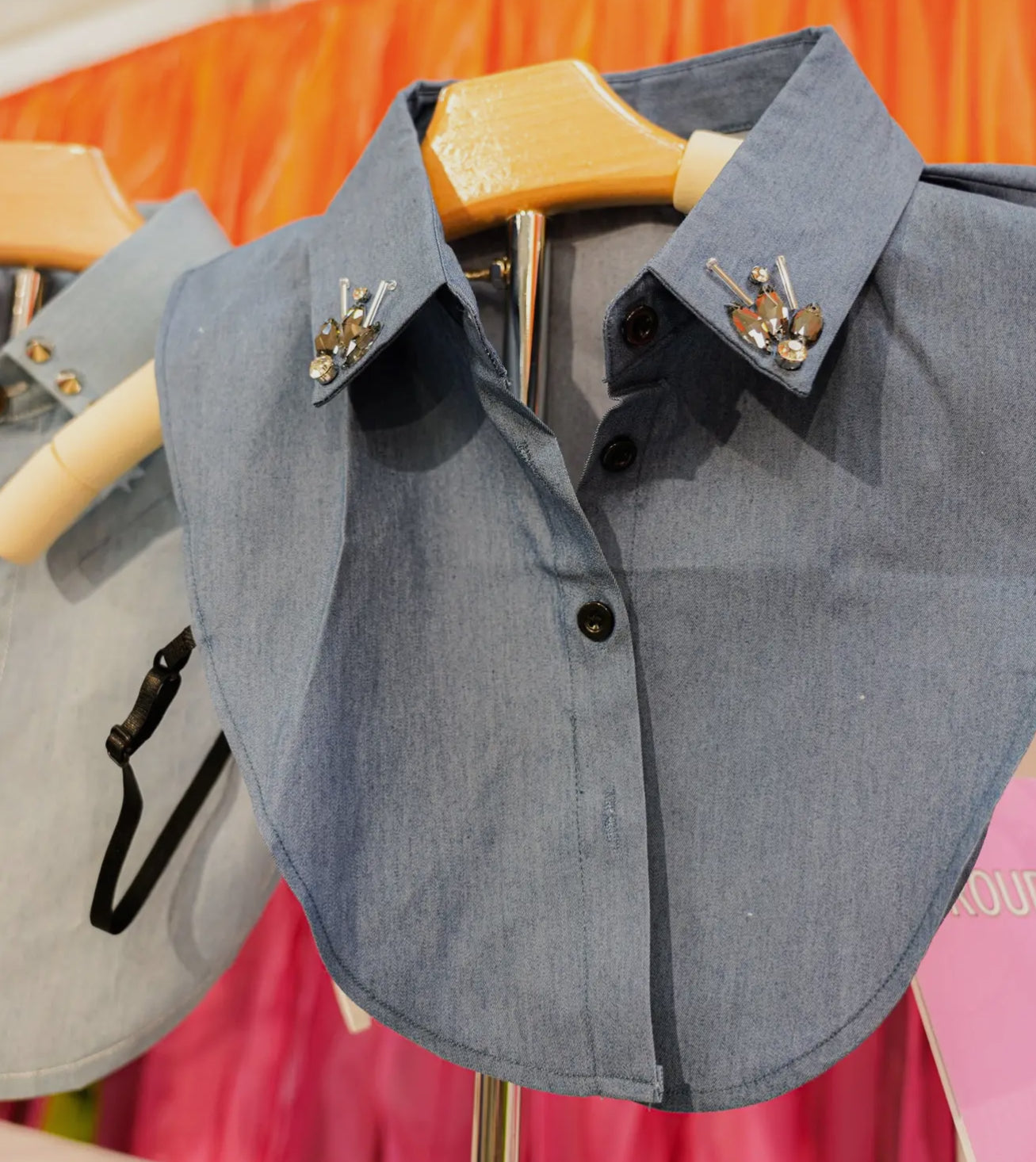 CORPORATE COLLAR