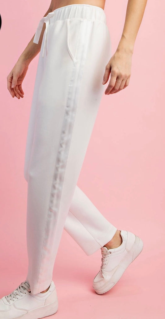 Rae Mode Butter Soft Side Satin Joggers No cuff