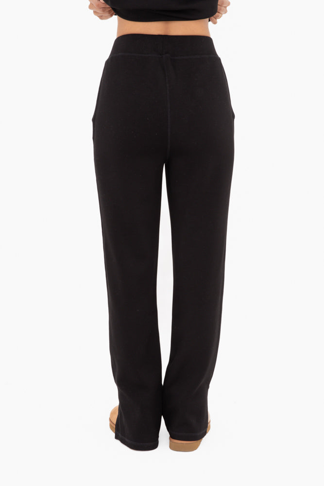 Mono B Curvy Butter Soft Cropped Yoga Pants