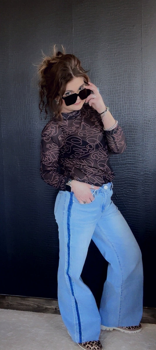 1822 - 28'' HIGH RISE WIDE LEG CROP W/ RELEASE SIDE ATLAS
