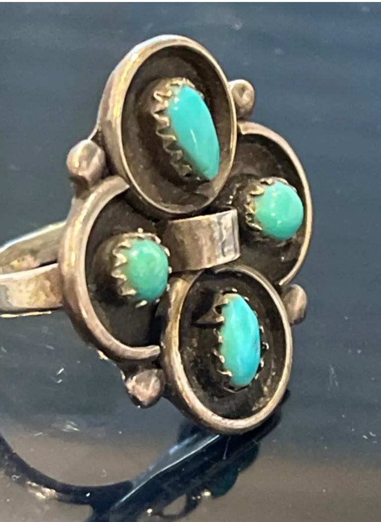 Old pawn sterling petit point & snake eye turquoises 6.5 ring