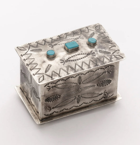 3 STONE STAMPED FEATHERS BOX