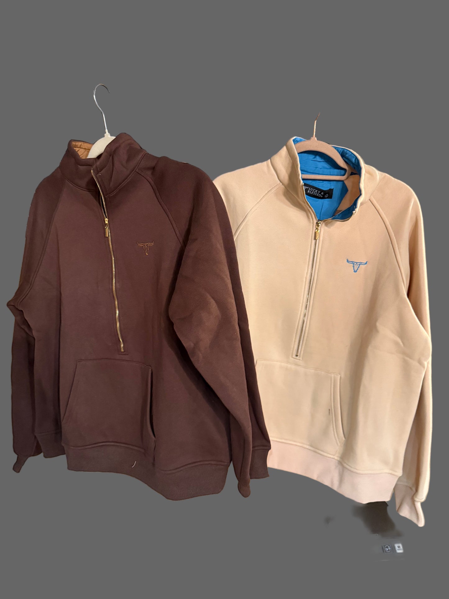 QUARTER ZIP SWEATSHIRT W FRONT POCKET