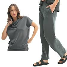 Mono b LAGUNA COWL NECK TOP