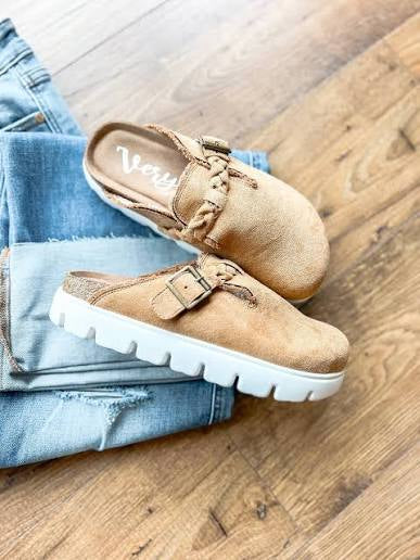 Cali Very G's Women Slip On Fun Platform Mule