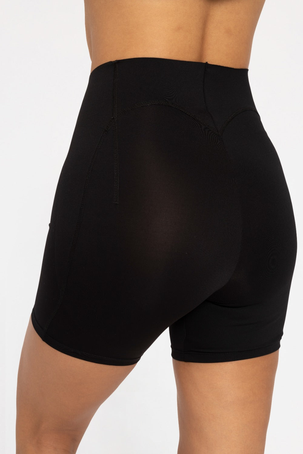 MONO B - BOOTY-LIFTING ACTIVE SHORTS