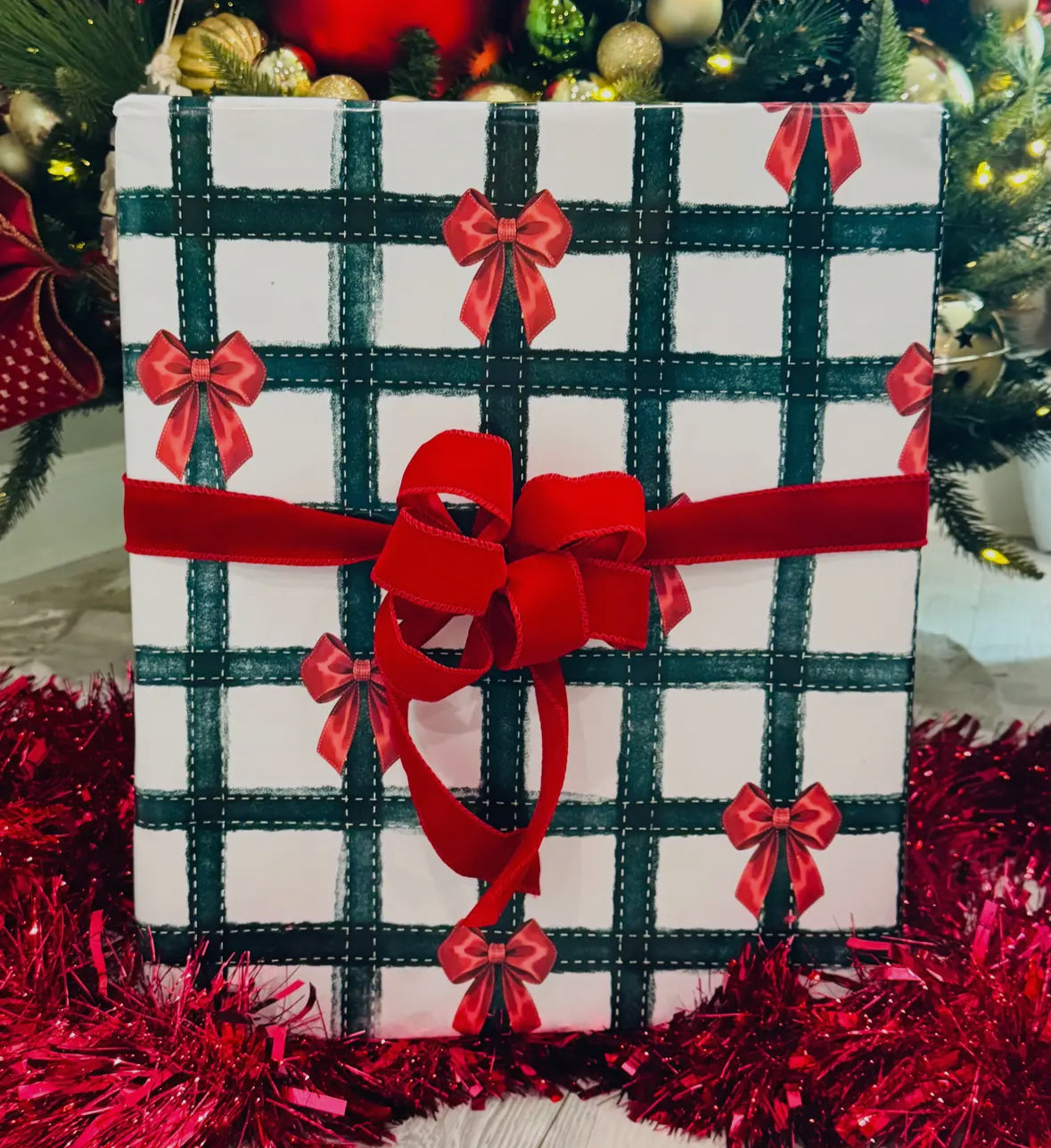 Christmas Print Wrapping Paper Roll