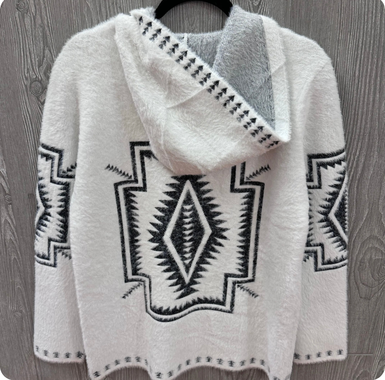 Reba Aztec SOFT Pullover