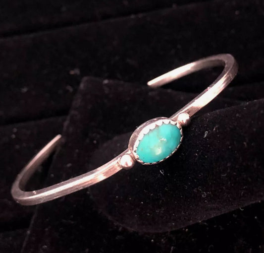 6.6 gram, 6.7 in L 925 Sterling Silver Turquoise Bracelet Cuff, mark '925'