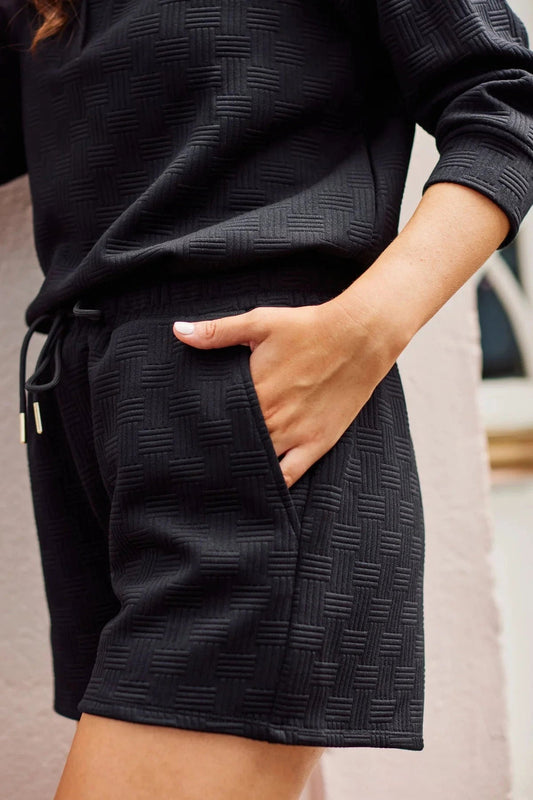 LINDSAY JACQUARD SHORTS