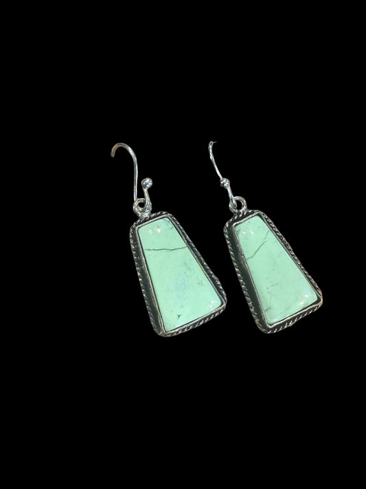 Kashi Semiprecious Stone Earrings – Lemon Chrysoprase