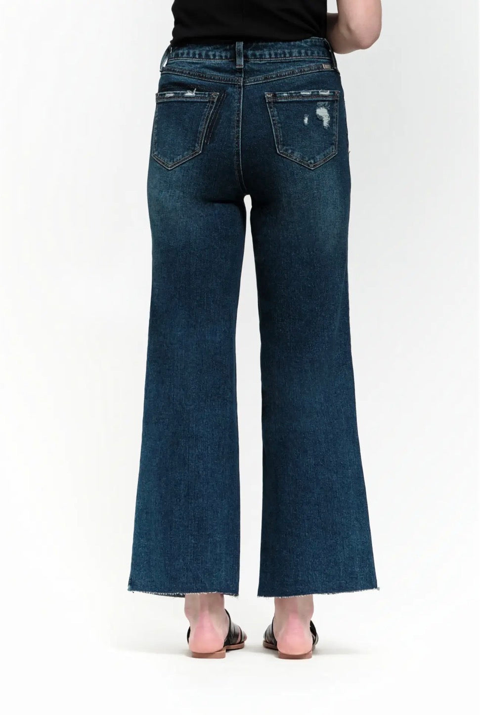 1822 Wide Leg Razor Hem Knox