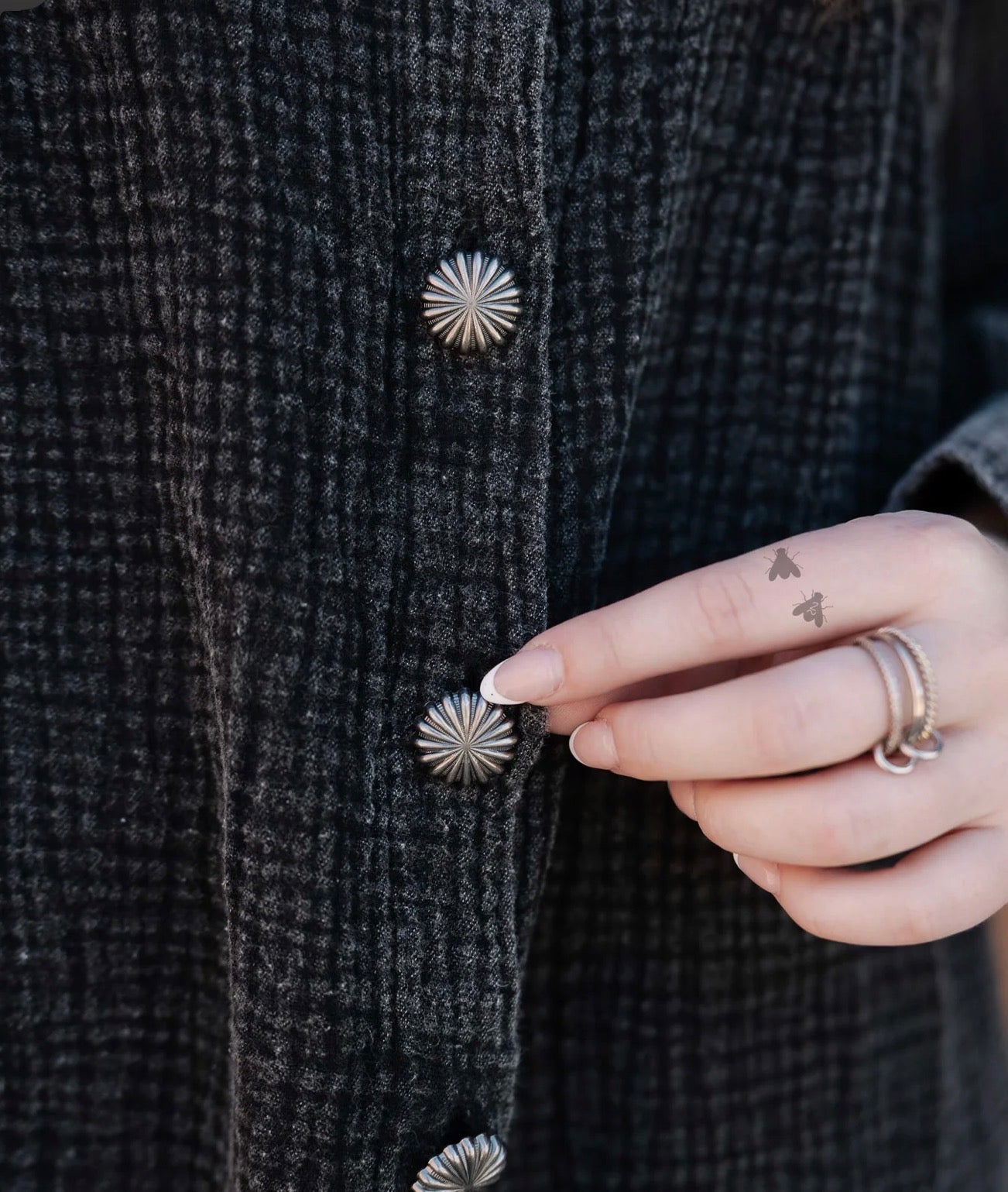 ACRES BUTTON UP TOP *MIDNIGHT