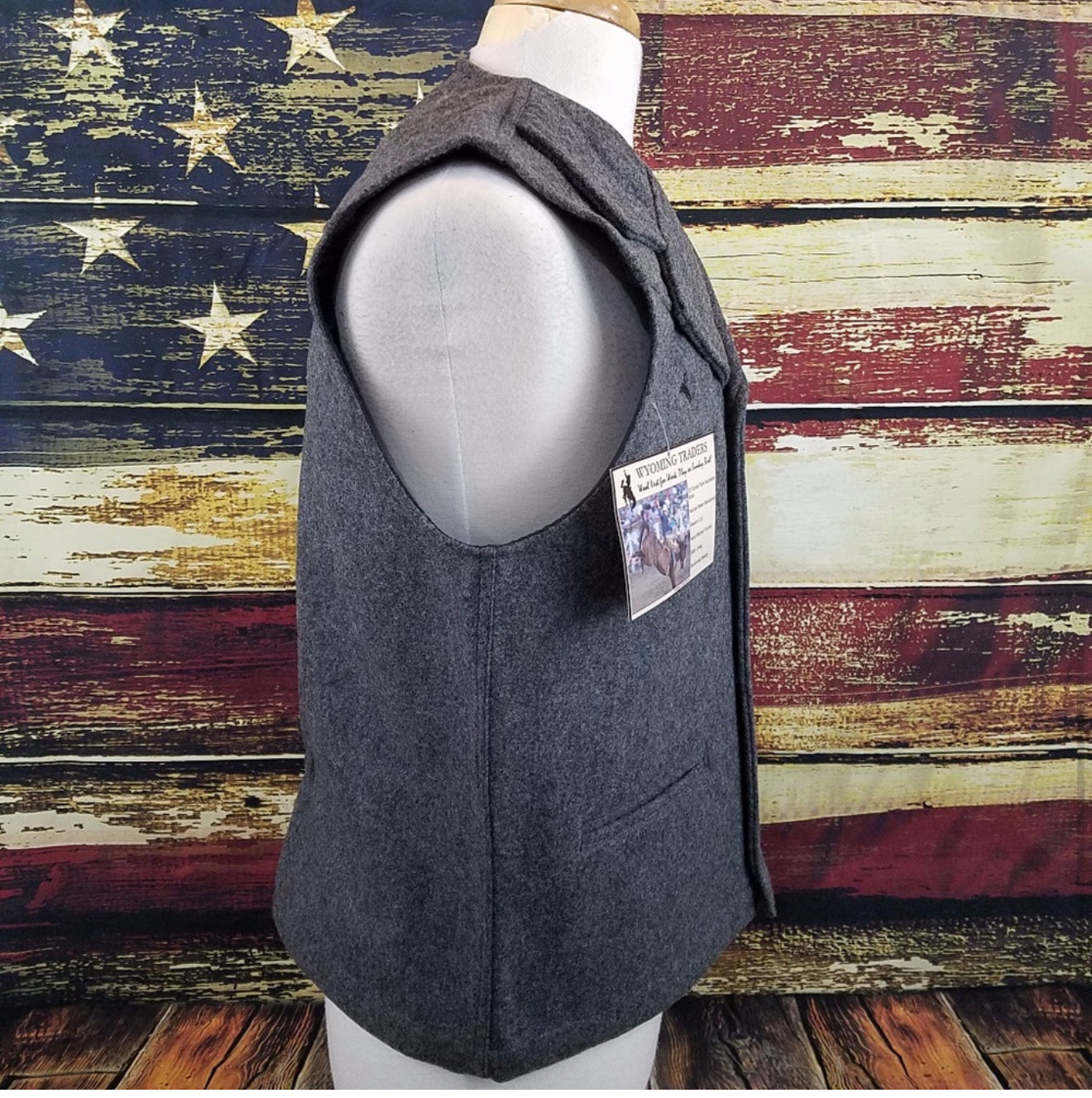 Wyoming Traders Mens Charcoal Buckaroo Wool Vest