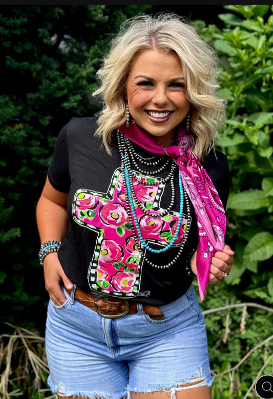 TEXAS TRUE THREADS
Callie Ann Stelter Pink Floral Cross Tee