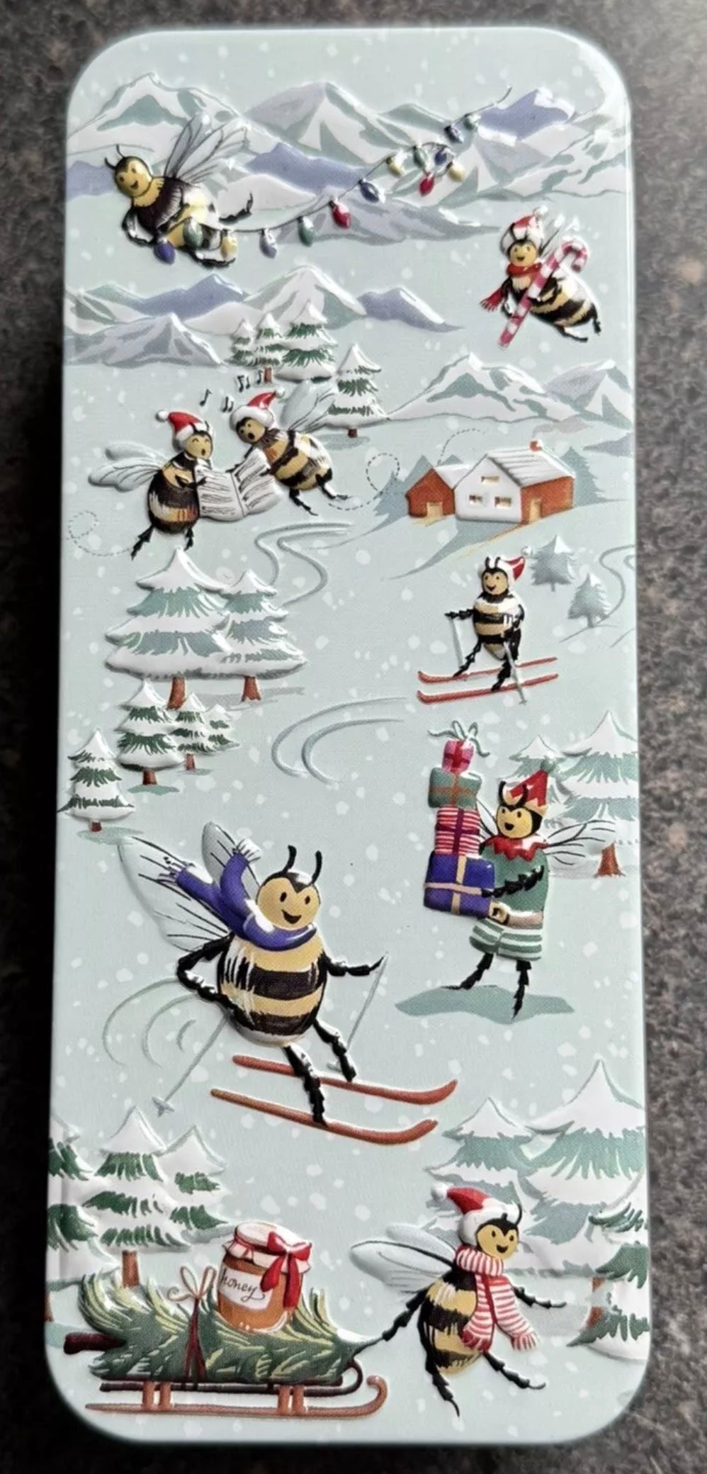 Christmas - Heathcote & Ivory Busy Bees Hand Cream in a Tin