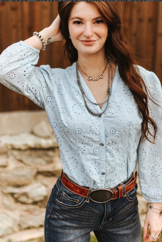 Light Blue Stretch Pearl Snap Elastic Cuff V Neck Eyelet Floral Top