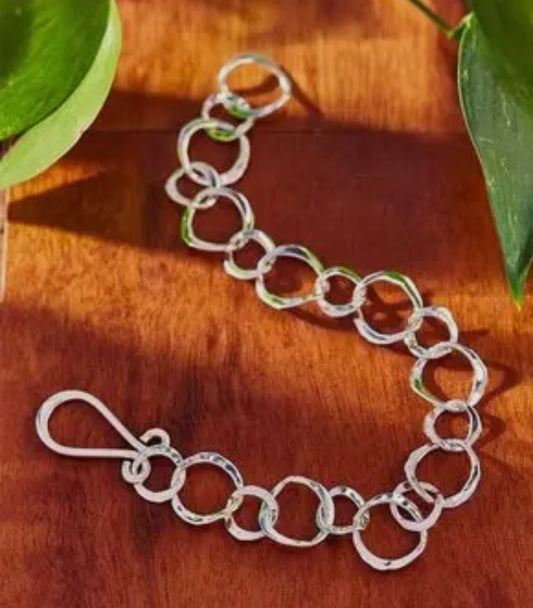 Sterling Silver Hammered Circle Bracelet