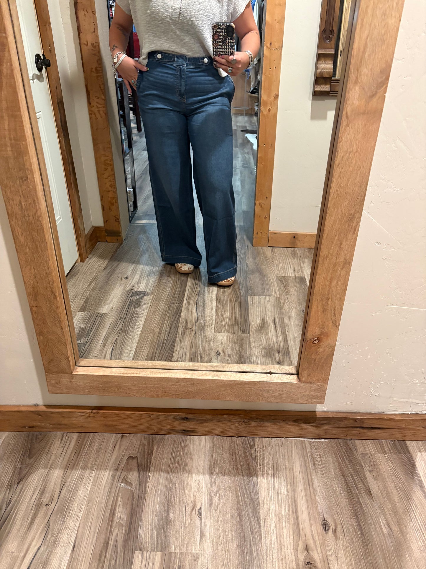 1822 Waist Tab Wide Leg Lila