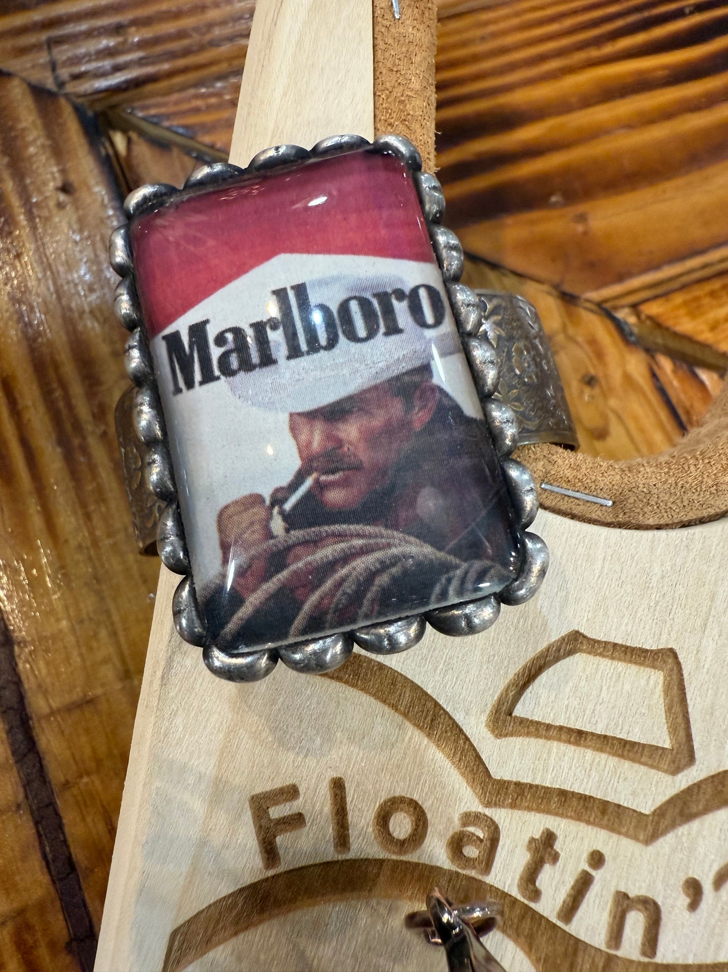 REMARKABLE Marlboro Epoxy Heavy High End Cuff Bracelet Art by Amy