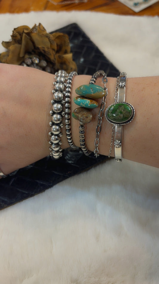 7.5” Sterling Silver HandStrung Kingman Three StoneTurquoise Bead Stretch Bracelet