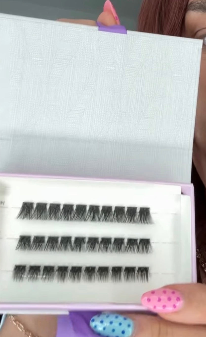 C & D Beauty Iconic Lash Kit with Tweezer and Refill Kit