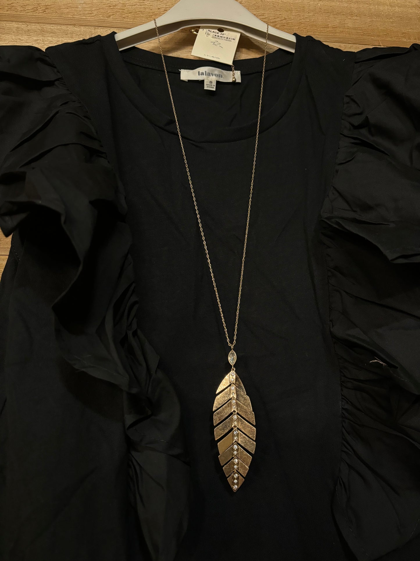 Faux Gold Feather Necklace