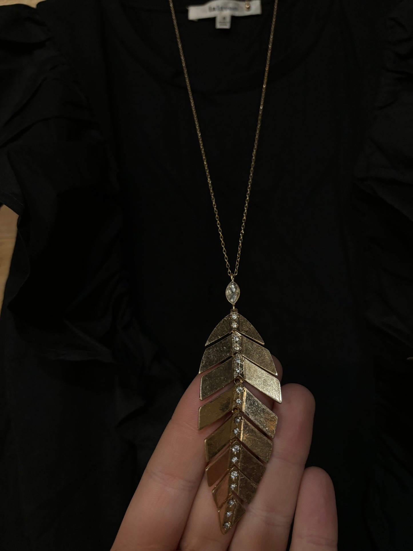 Faux Gold Feather Necklace