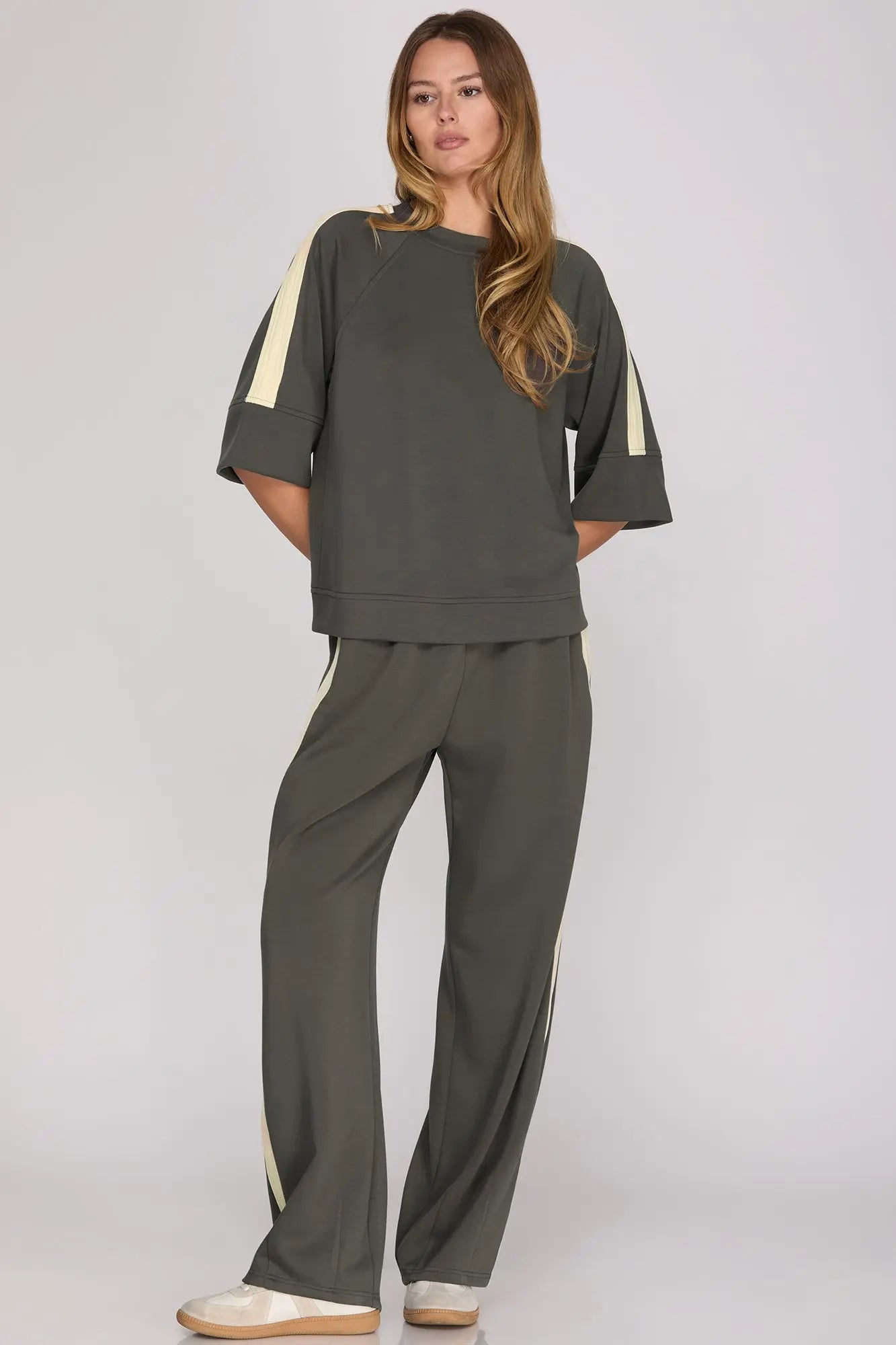SCUBA KNIT  HALF SLEEVE SCUBA KNIT TOP WITH CONTRAST TAPE CHARCOAL
